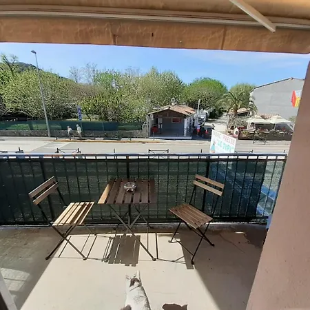 Apartment Bel A 400 Metres De La Riviere De L'ardeche Et De Vallon-pont-d'arc